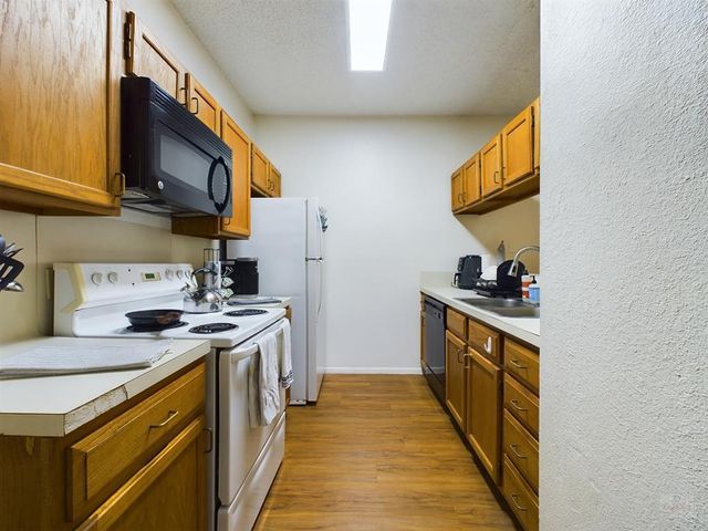 2313 Longview ST 102, Austin, TX 78705