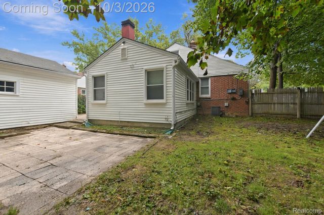 16543 Five Points Street, Redford Charter Township, MI 48240