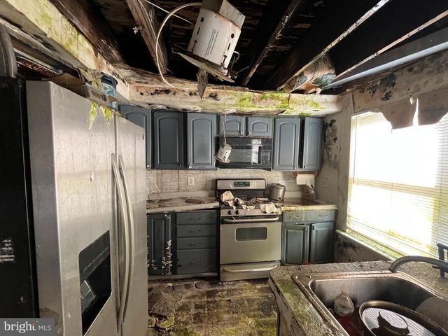 10906 KIPLING LN, Philadelphia, PA 19154