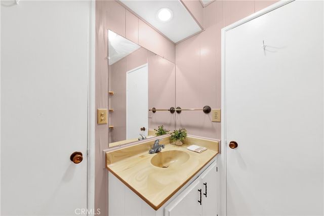 1550 SAN VICENTE, Hemet, CA 92543