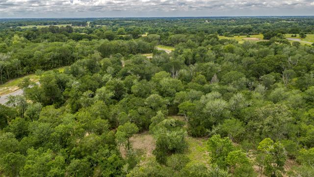 2-24 Millwood Trail, Brenham, TX 77833