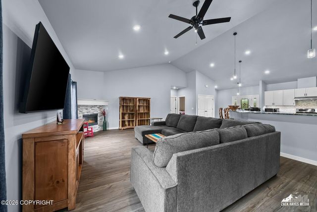 3650 S Hillrise Circle, Wasilla, AK 99623