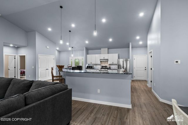 3650 S Hillrise Circle, Wasilla, AK 99623