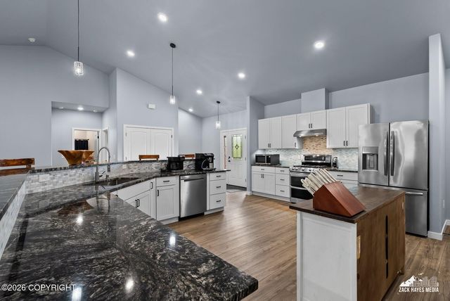3650 S Hillrise Circle, Wasilla, AK 99623