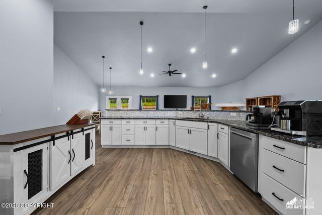 3650 S Hillrise Circle, Wasilla, AK 99623