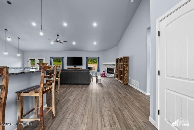 3650 S Hillrise Circle, Wasilla, AK 99623