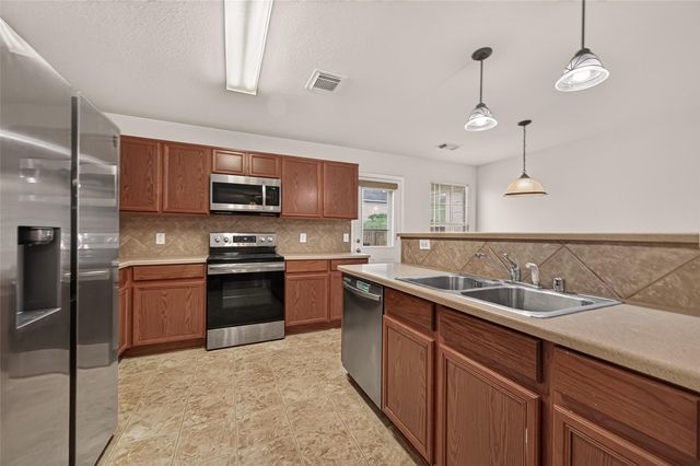 4219 Mineral Haven Drive, Houston, TX 77048