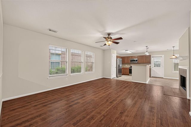 4219 Mineral Haven Drive, Houston, TX 77048