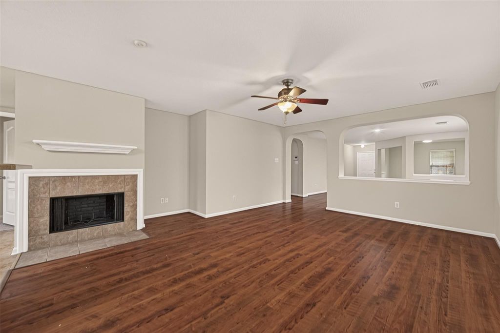 4219 Mineral Haven Drive, Houston, TX 77048