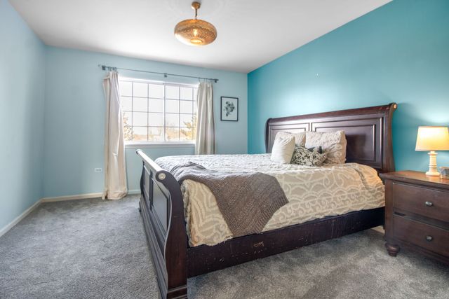 533 Mallard Lane D, Sugar Grove, IL 60554