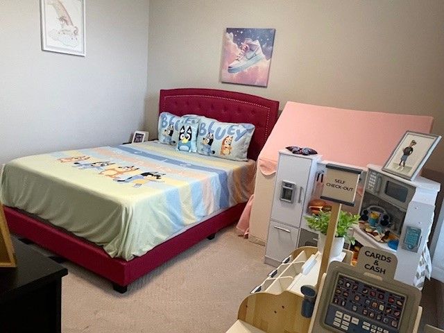 321 Rolling Meadows Drive, Waxahachie, TX 75165