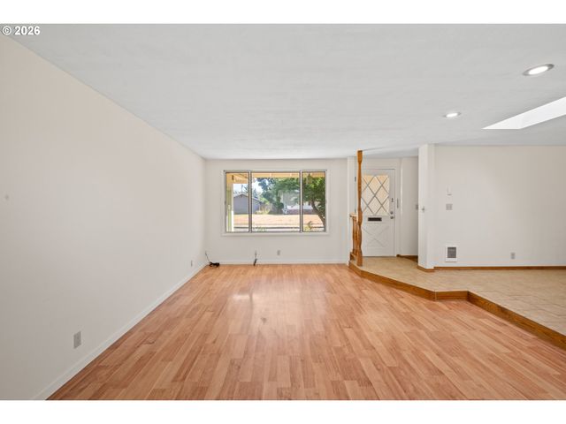 2625 ELYSIUM Ave, Eugene, OR 97401