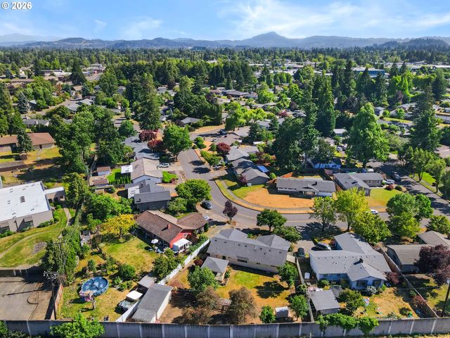 2625 ELYSIUM Ave, Eugene, OR 97401