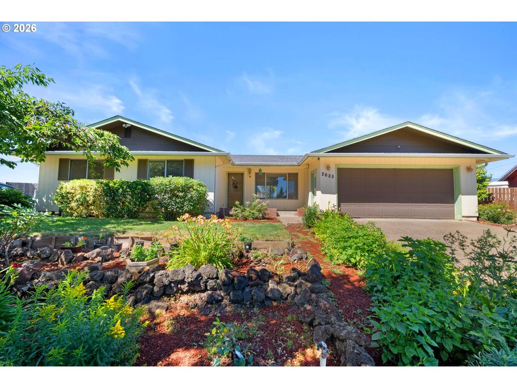 2625 ELYSIUM Ave, Eugene, OR 97401