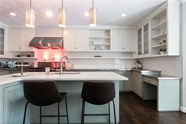 3873 Roswell Road NE 17, Atlanta, GA 30342