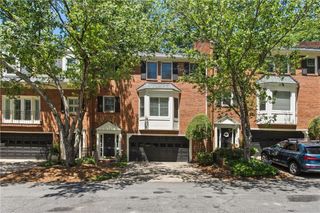 3873 Roswell Road NE 17, Atlanta, GA 30342