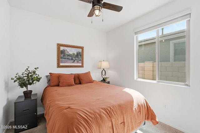 693 W Calle Las Varitas, Sahuarita, AZ 85629