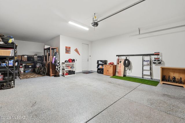 693 W Calle Las Varitas, Sahuarita, AZ 85629