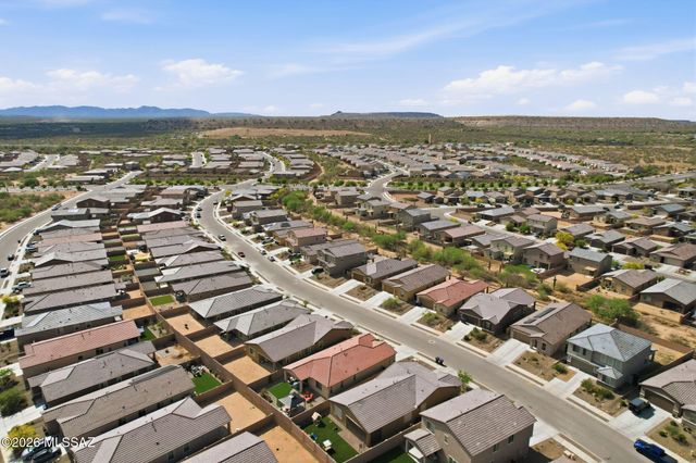 693 W Calle Las Varitas, Sahuarita, AZ 85629