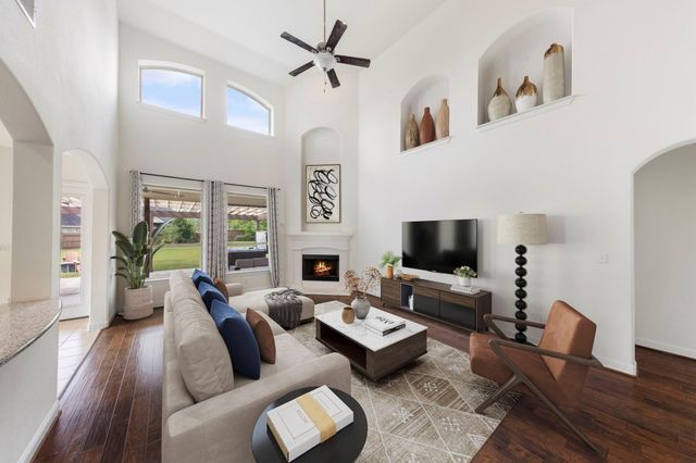 10235 S Goshawk Trail, Conroe, TX 77385