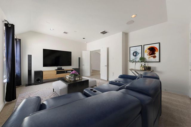 10235 S Goshawk Trail, Conroe, TX 77385