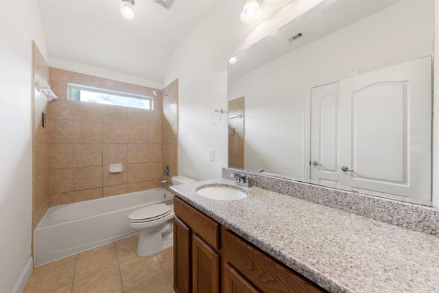 10235 S Goshawk Trail, Conroe, TX 77385