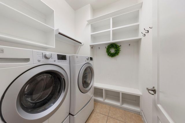 10235 S Goshawk Trail, Conroe, TX 77385