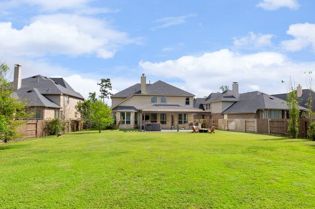 10235 S Goshawk Trail, Conroe, TX 77385
