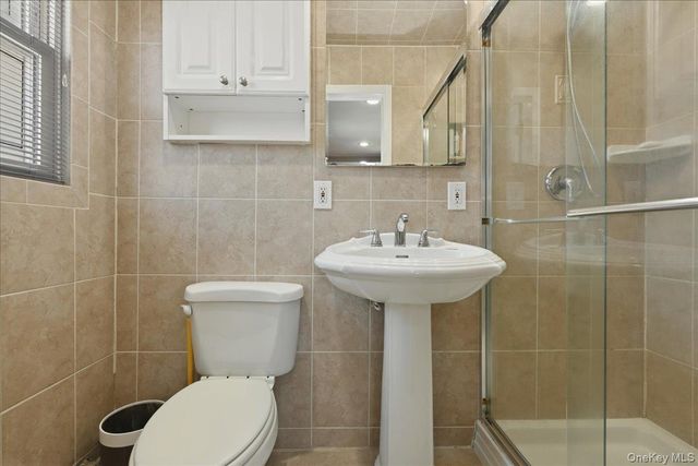 1600 Milburn Court, Wantagh, NY 11793