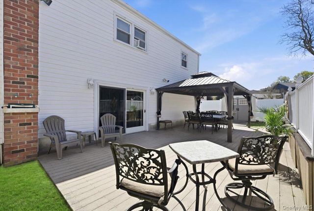 1600 Milburn Court, Wantagh, NY 11793
