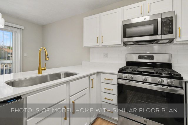 18063 Bulla Road A, South Bend, IN 46635