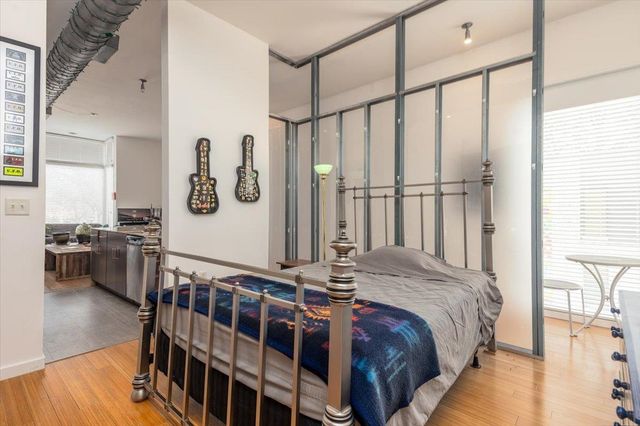 2263 Young Ave Apt 212, Memphis, TN 38104