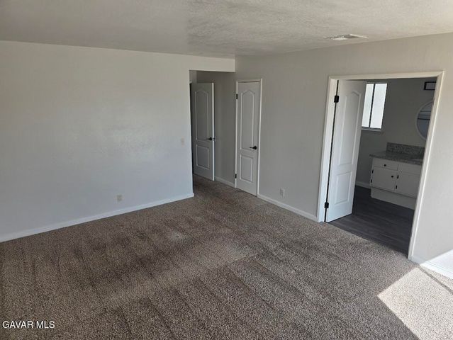 21382 Baldwin Lane, California City, CA 93505