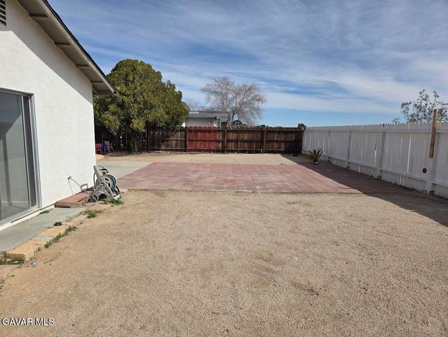 21382 Baldwin Lane, California City, CA 93505
