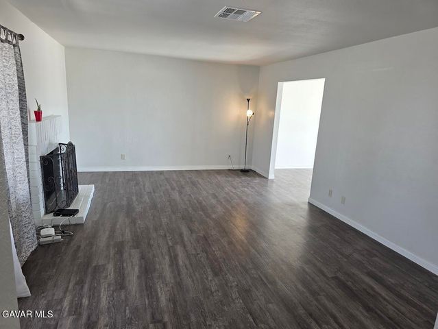 21382 Baldwin Lane, California City, CA 93505