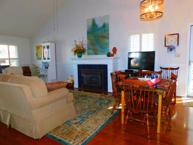 109 Chaucer Drive, Gaffney, SC 29341