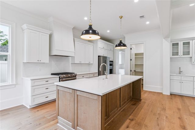 4314 Twelfth Street, St Simons Island, GA 31522