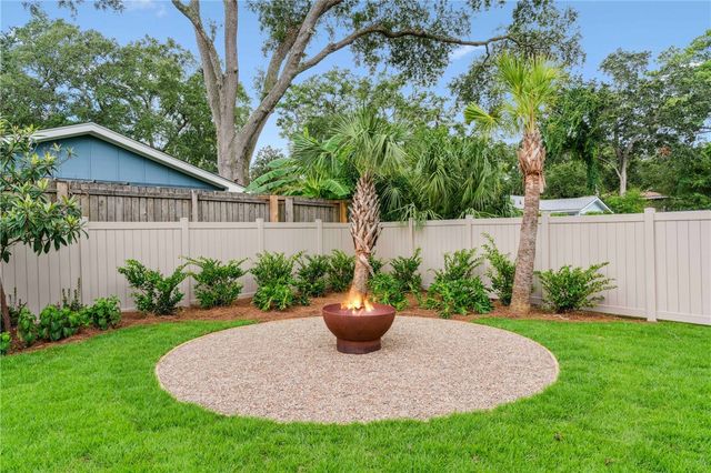 4314 Twelfth Street, St Simons Island, GA 31522