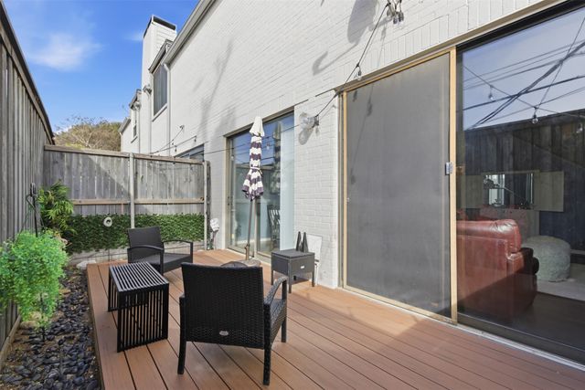 5990 Lindenshire Lane 111, Dallas, TX 75230