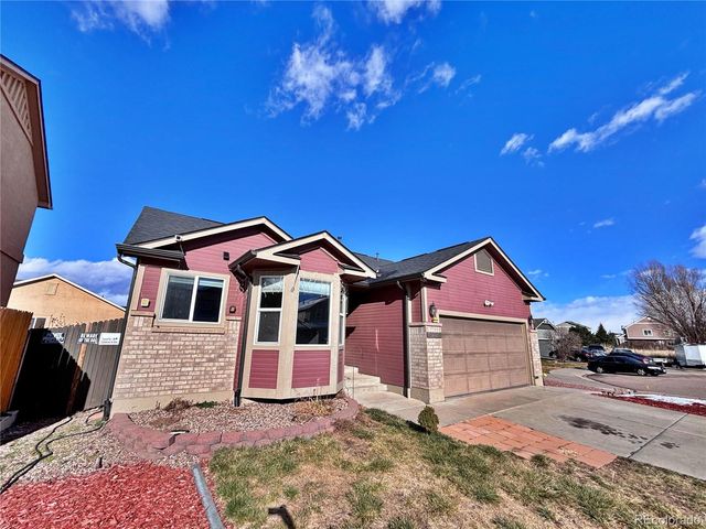 6750 Pinedrops Circle, Fountain, CO 80817