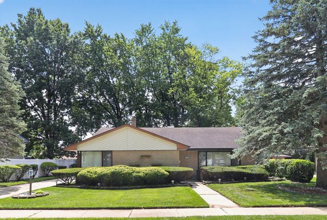 2345 184th Street, Lansing, IL 60438