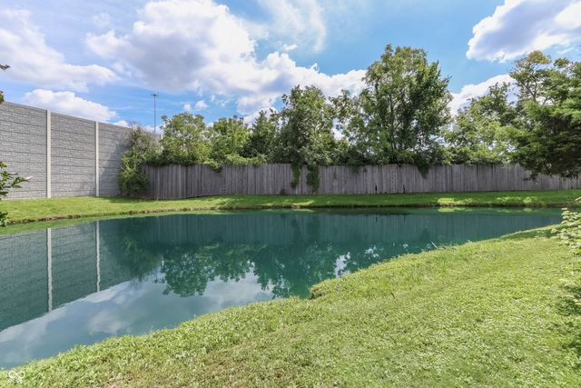 226 Gazebo Drive, Indianapolis, IN 46227