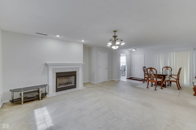 226 Gazebo Drive, Indianapolis, IN 46227
