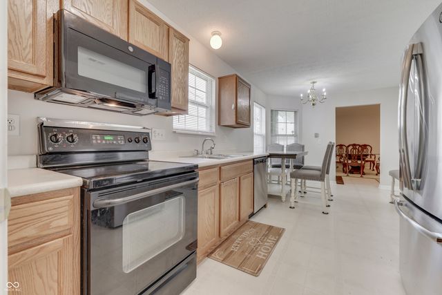 226 Gazebo Drive, Indianapolis, IN 46227