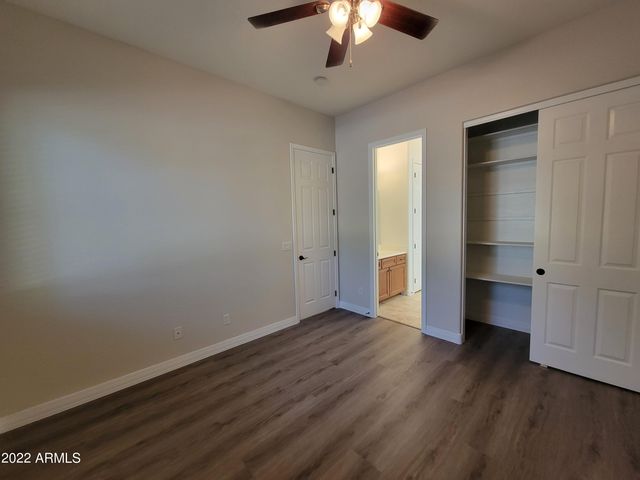 6335 S ROANOKE Street, Gilbert, AZ 85298