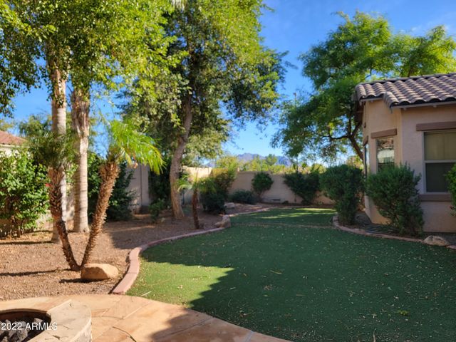 6335 S ROANOKE Street, Gilbert, AZ 85298