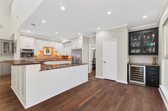 200 Hollowtree Court, Coppell, TX 75019