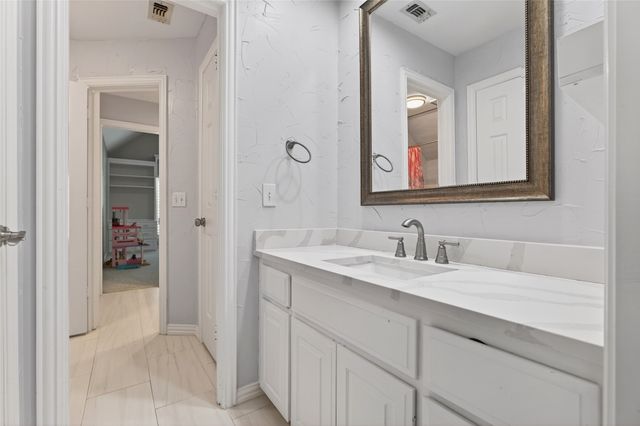 200 Hollowtree Court, Coppell, TX 75019