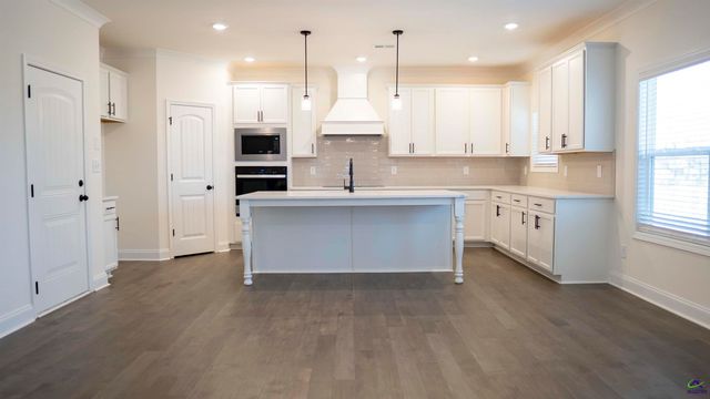 604 Beaver Court, Perry, GA 31069