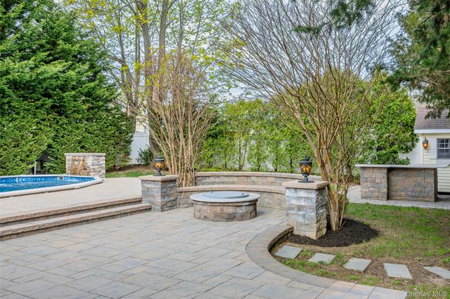 2181 Hortense Avenue, Seaford, NY 11783